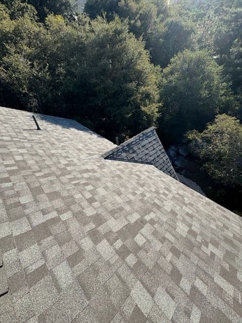 Stunning Residential Roof Crafted in Mt Baldy image